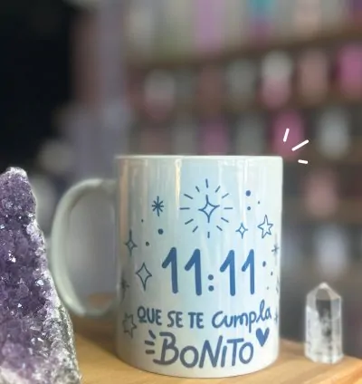 Taza 11:11 que se te cumpla bonito